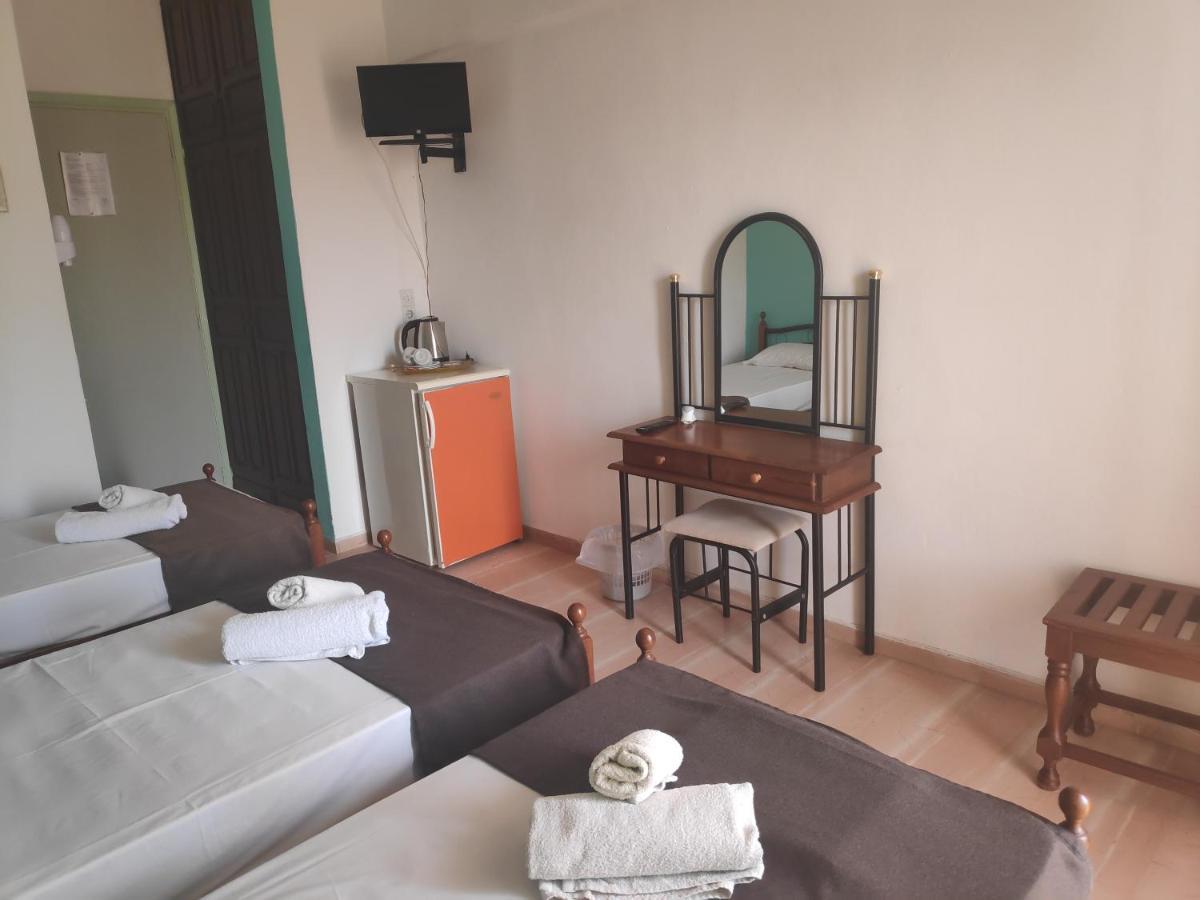 Angela - Zoi Rooms مدينة سكياثوس المظهر الخارجي الصورة