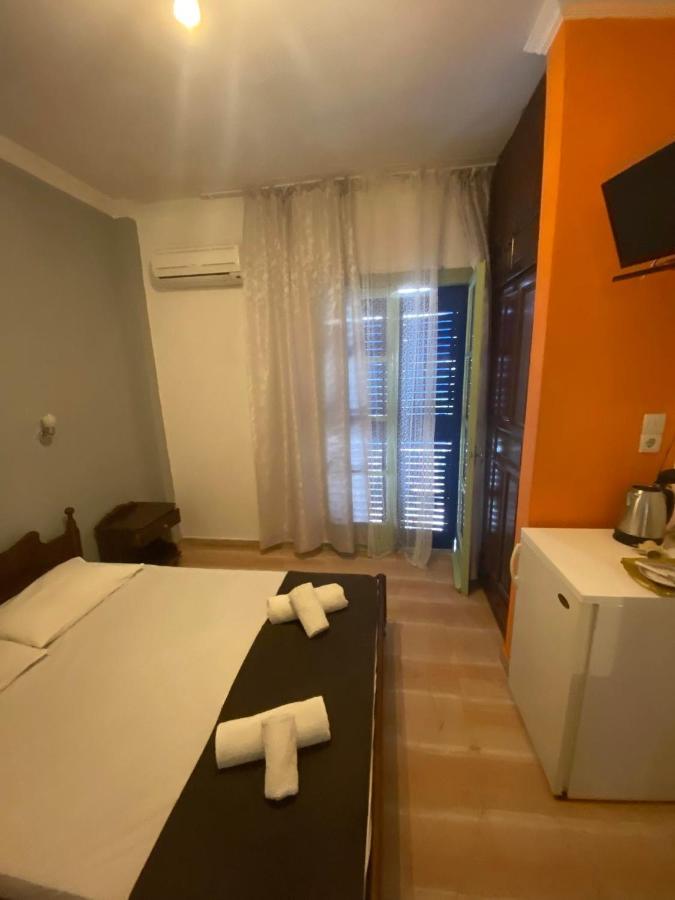 Angela - Zoi Rooms مدينة سكياثوس المظهر الخارجي الصورة